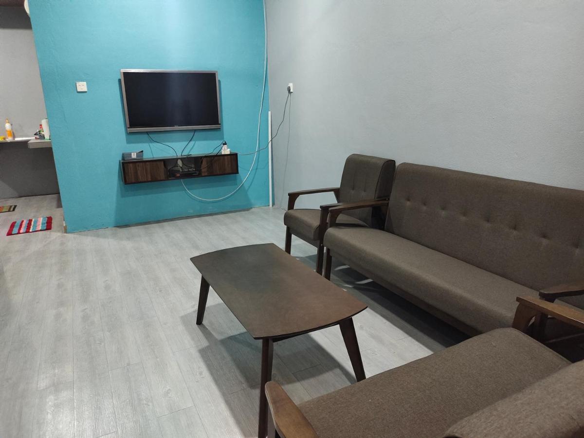 Alish Homestay Gua Musang With Free Wifi, Netflix Ngoại thất bức ảnh